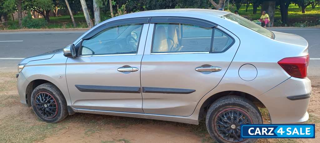 Honda Amaze Honda Amaze, 1.2L I-VTEC E [2018-2021]