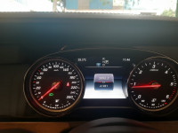 Mercedes-Benz E-Class 220 D