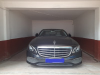 Mercedes-Benz E-Class 220 D