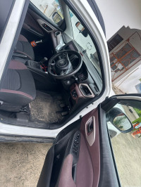 Arctic White Maruti Suzuki Fronx Delta plus MT