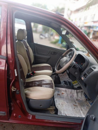 Wine Red Maruti Suzuki Alto LXi