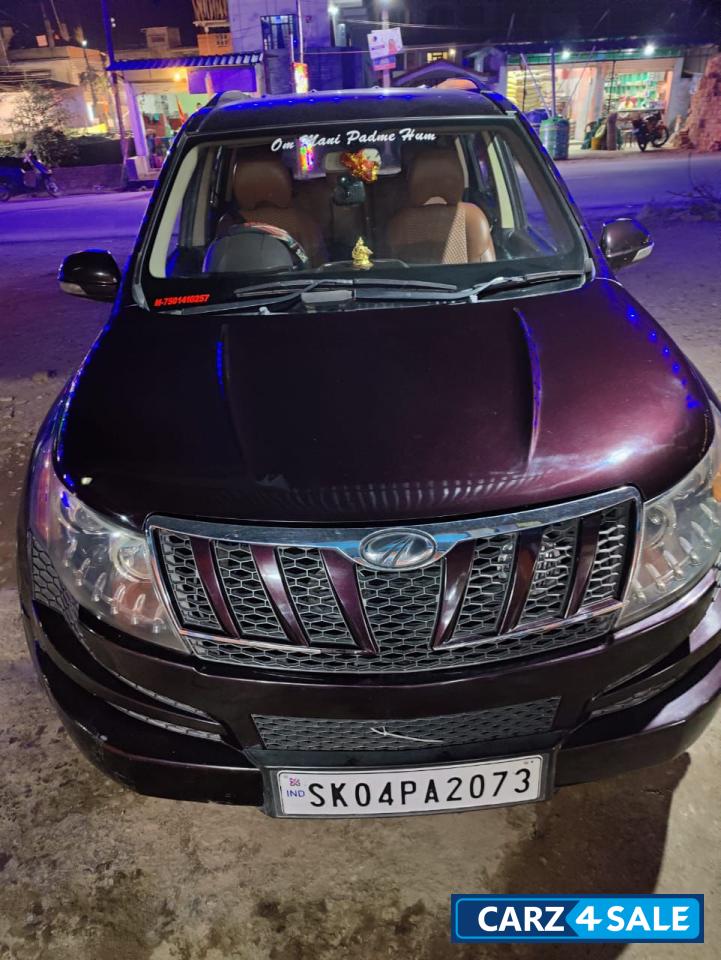 Mahindra XUV 500 W8 2WD