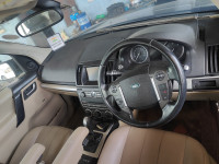 Blue Land Rover Freelander TD4 SE