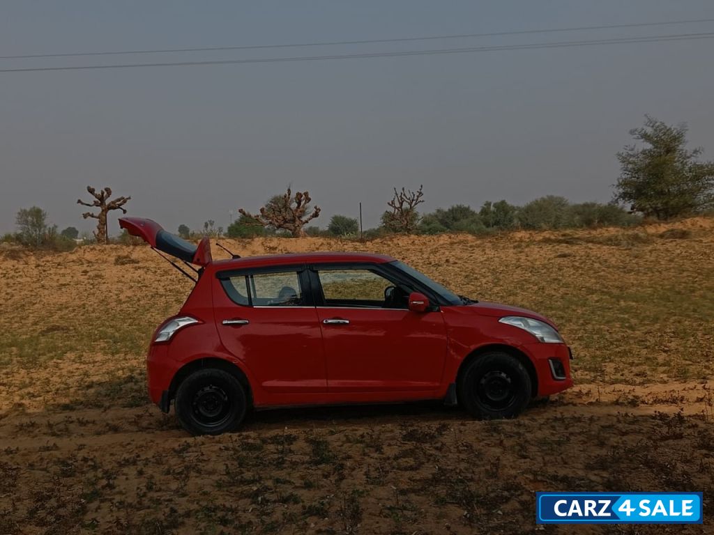Maruti Suzuki Swift 2015
