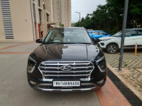 Black Hyundai Creta sx-petrol, Manual