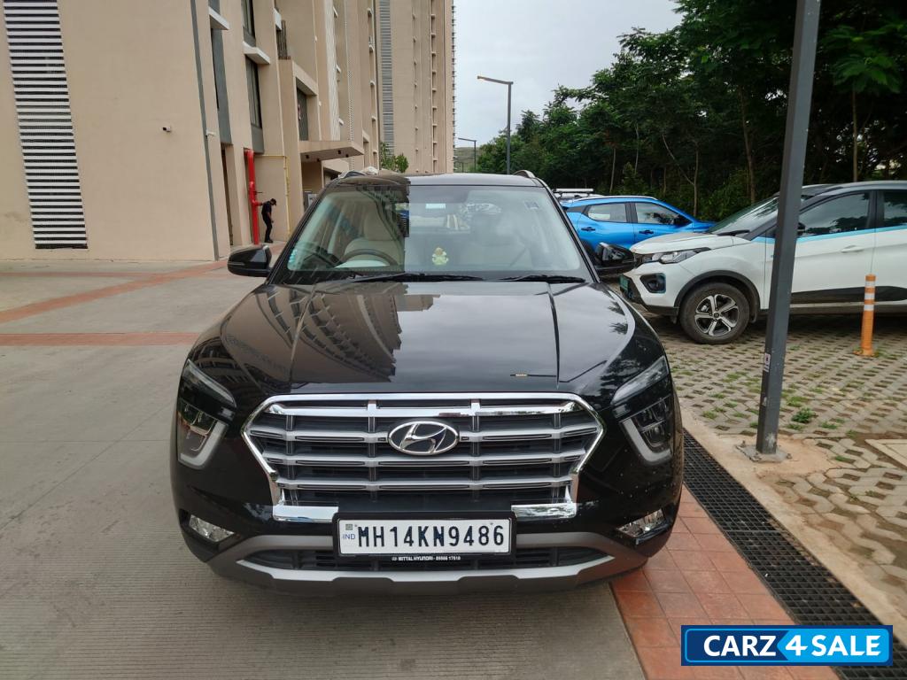 Black Hyundai Creta sx-petrol, Manual