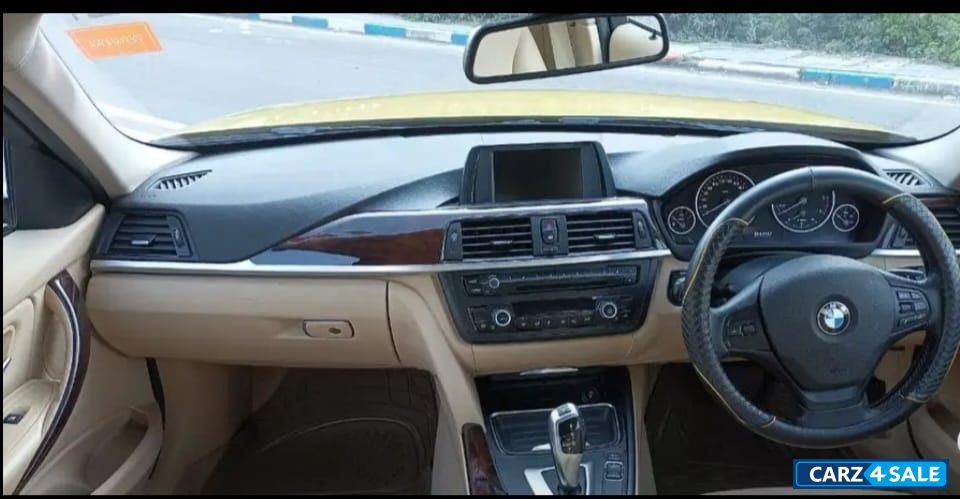 Austin Yellow BMW 3-Series 320d Austin Yellow BMW 3-Series 320d