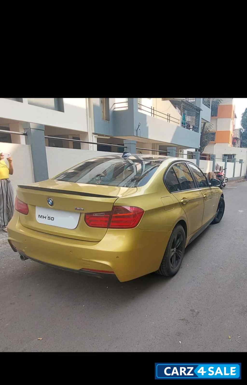 Austin Yellow BMW 3-Series 320d Austin Yellow BMW 3-Series 320d