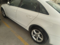 Ibis White Audi A4 2.0 TDI (177bhp) Technology Pack