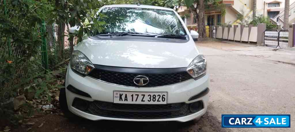 Tata Tiago XT
