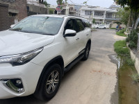 Toyota Fortuner 2.8 4x2 Desile