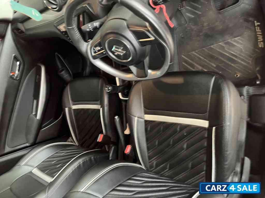 Red Maruti Suzuki Swift Zxi