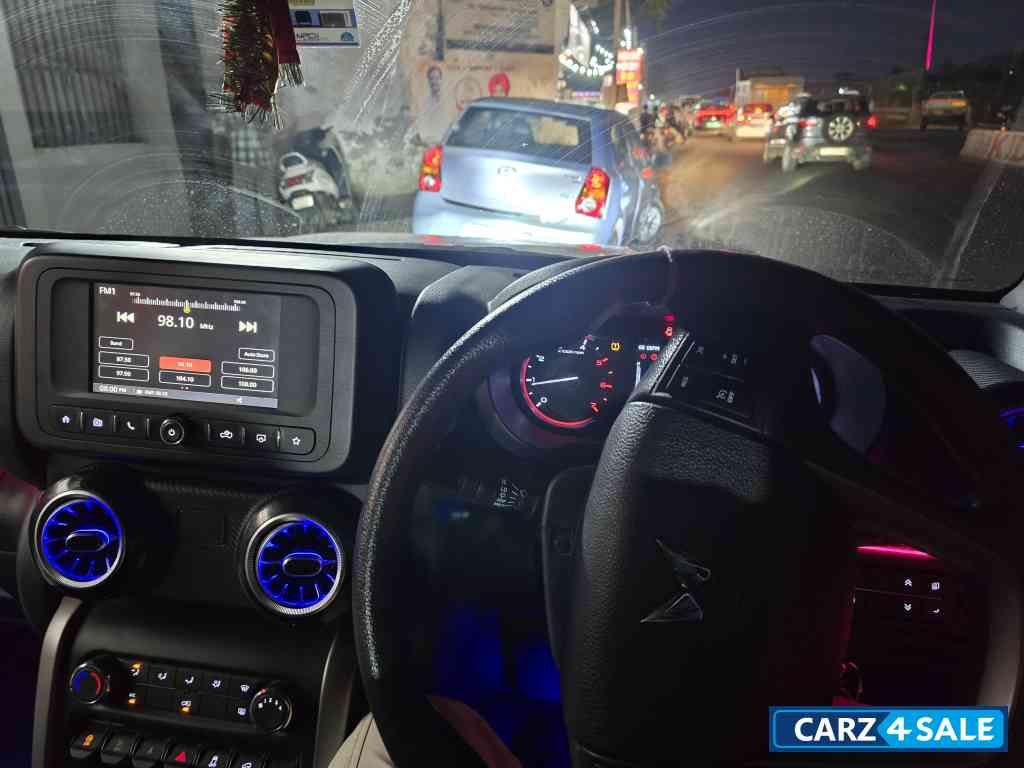 Mahindra Thar 4×4 hard top auto