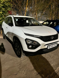 White Tata Harrier XzS