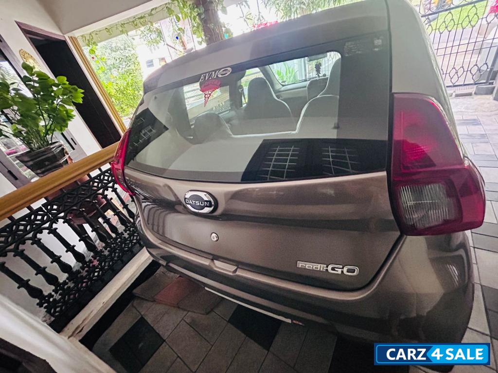 Br Grey 3 Datsun Redi-GO Limited edition