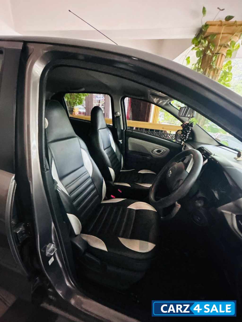 Br Grey 3 Datsun Redi-GO Limited edition