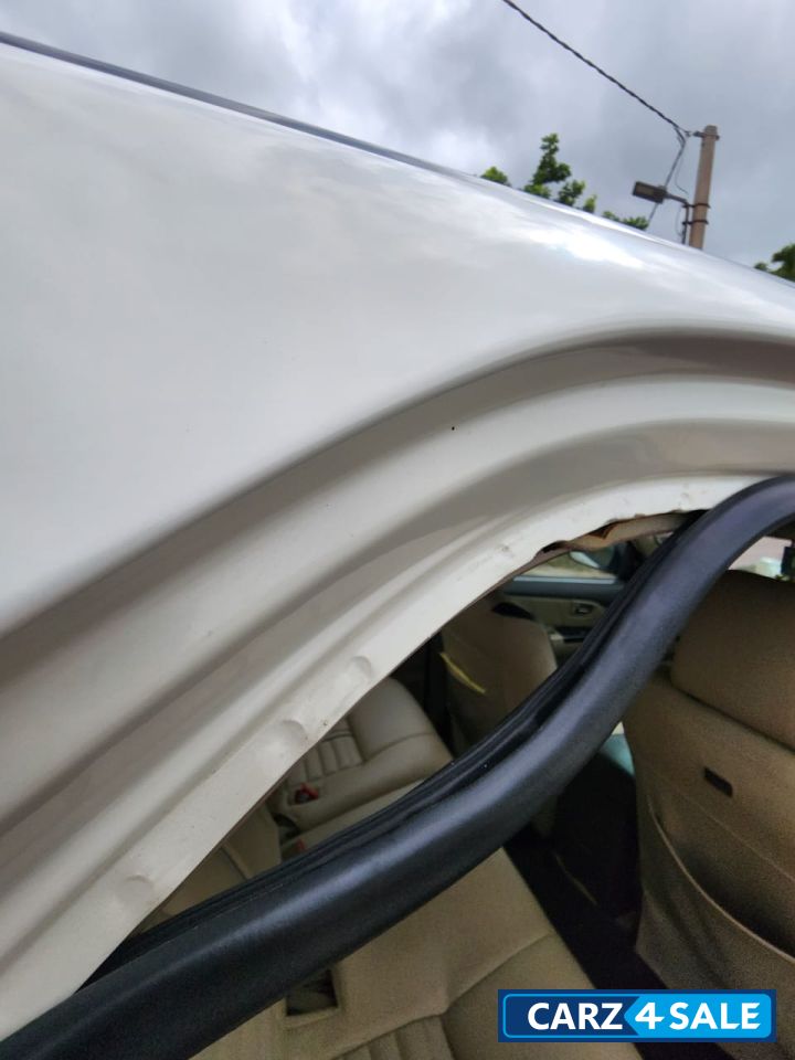 Pear White Toyota Fortuner 3.0 4*2