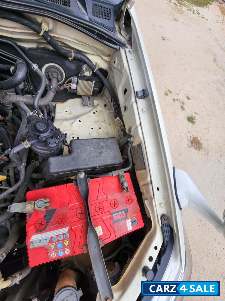 Pear White Toyota Fortuner 3.0 4*2