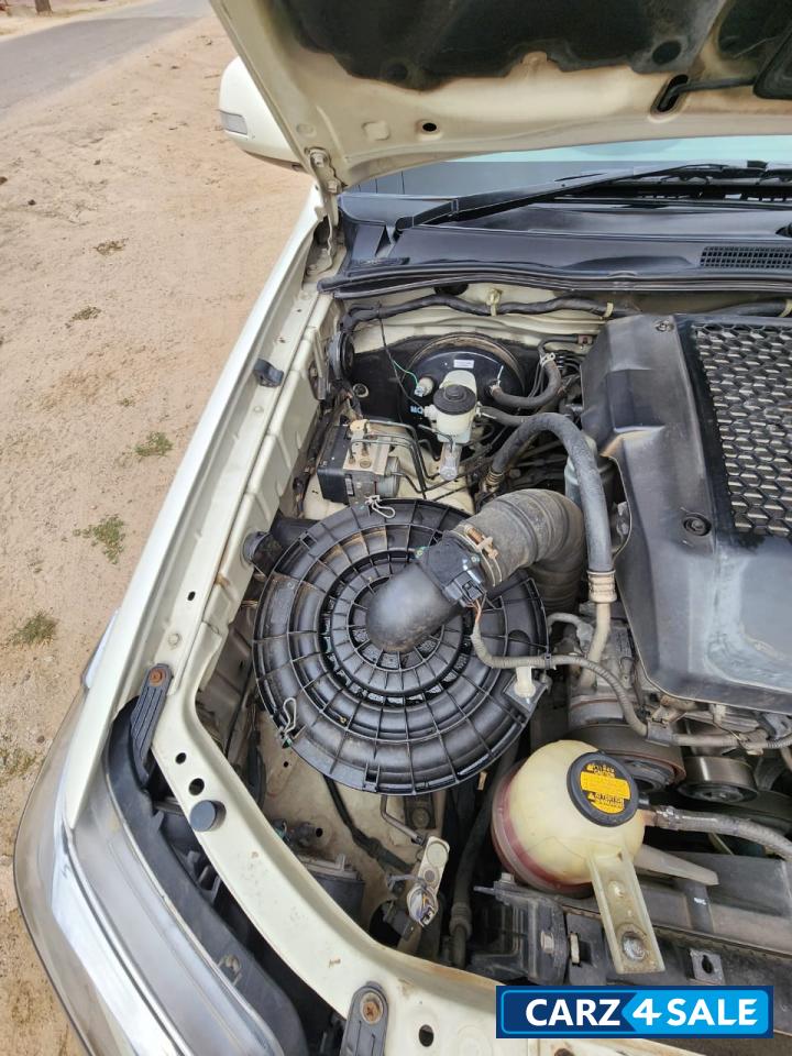 Pear White Toyota Fortuner 3.0 4*2