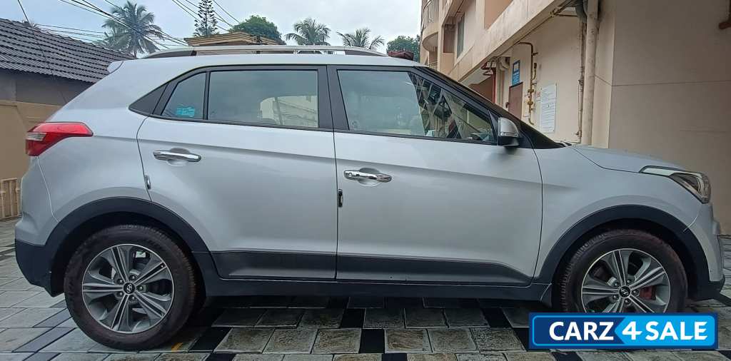 Silver Hyundai Creta SX Plus Automatic (AT) Petrol