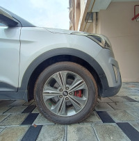 Silver Hyundai Creta SX Plus Automatic (AT) Petrol