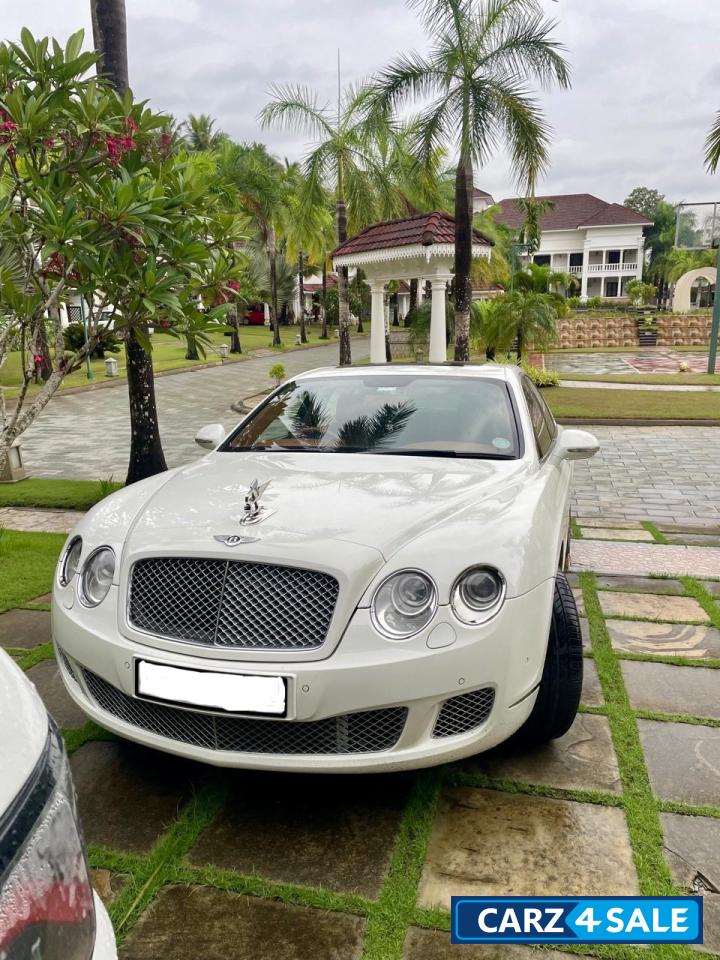 Bentley Flying Spur :CONTINENTAL FLYING SPUR