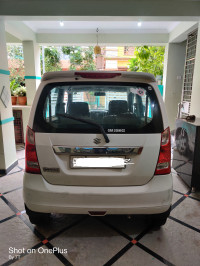 White Maruti Suzuki Wagon R VXI BS IV