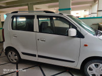 White Maruti Suzuki Wagon R VXI BS IV