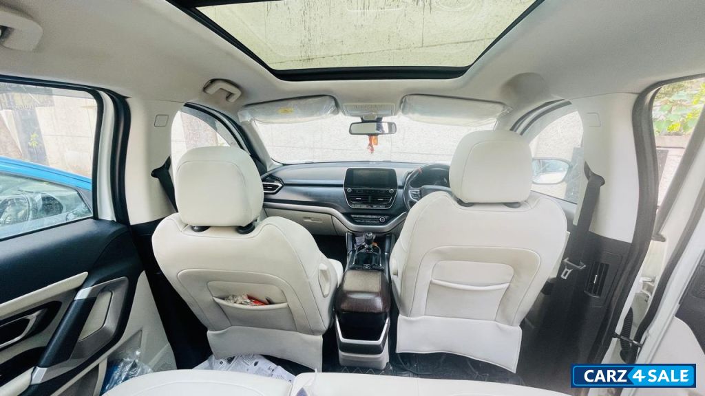 Tata Safari XZ Plus