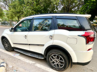 Mahindra XUV 500 W7