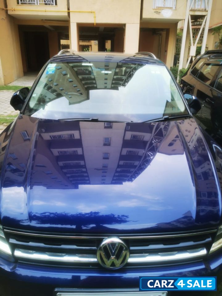 Atlantic Blue Volkswagen Tiguan Highline AT