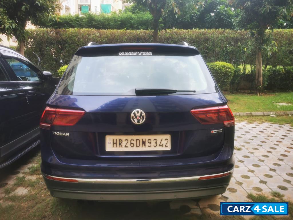 Atlantic Blue Volkswagen Tiguan Highline AT