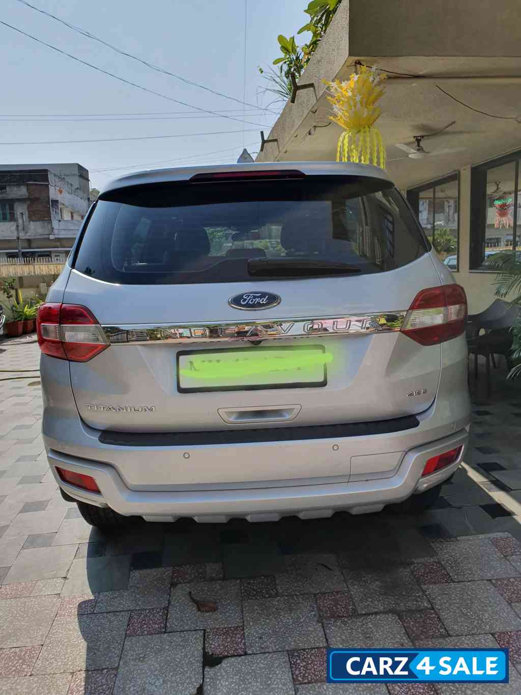 Ford Endeavour 3.2 Titanium 4x4 AWD Ford Endeavour 3.2 Titanium 4x4 AWD