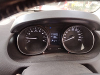 Tata Tiago XT