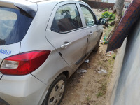 Tata Tiago XT
