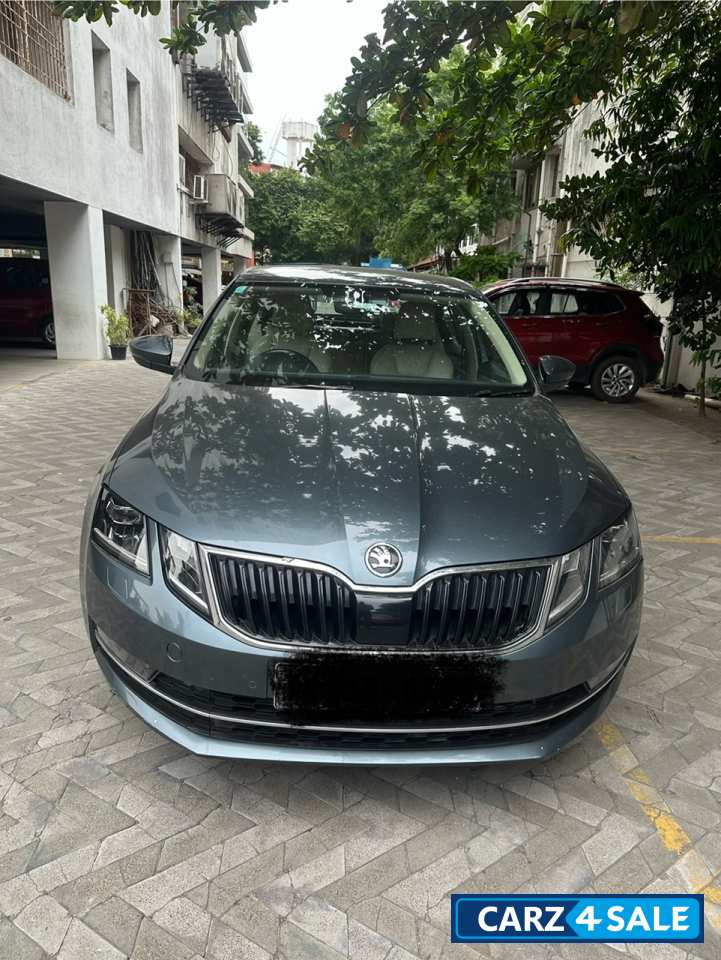 Skoda Octavia stye 1.5 AT