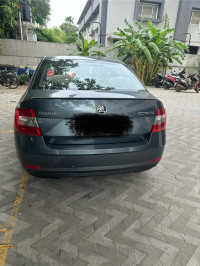 Skoda Octavia stye 1.5 AT