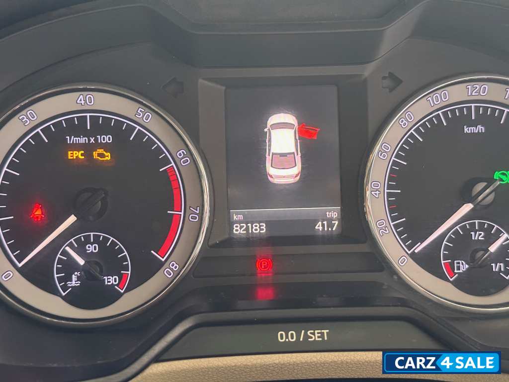 Skoda Octavia stye 1.5 AT Skoda Octavia stye 1.5 AT