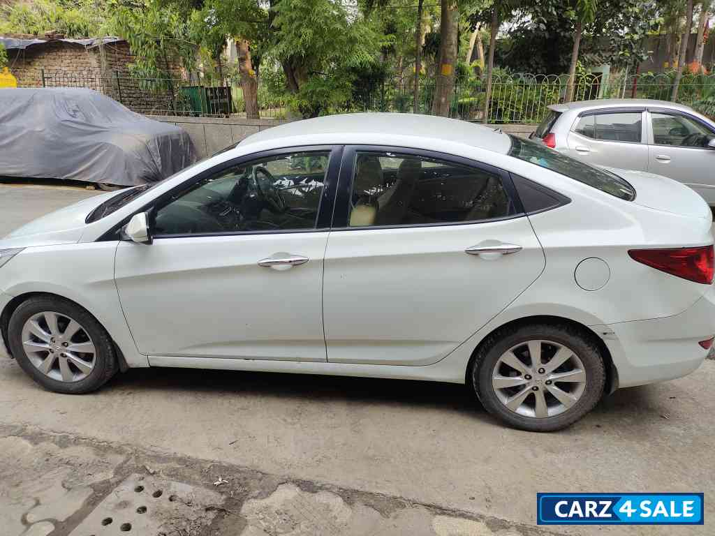 Hyundai Verna VTVT SX O AT 1.6