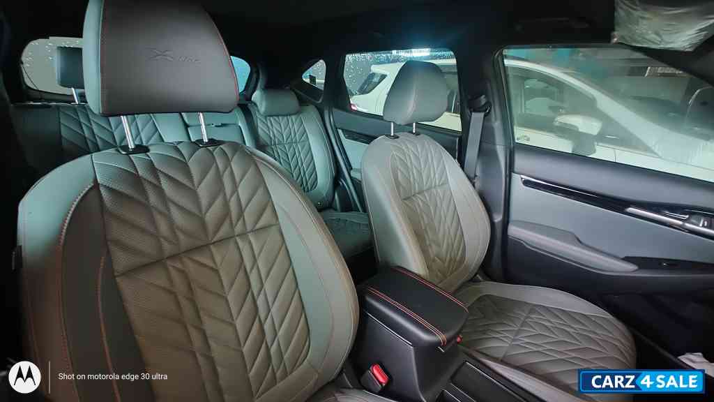 Matt Graphite Kia Seltos X-Line 1.5 Turbo petrol dtc Matt Graphite Kia Seltos X-Line 1.5 Turbo petrol dtc