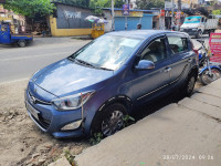 Blue Hyundai i20 Magna 1.2 petrol