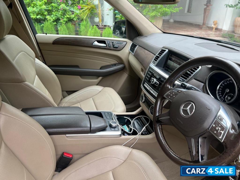 Mercedes-Benz ML-Class 350 CDI