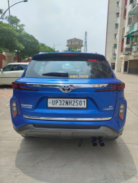 Speedy Blue Toyota Urban Cruiser Hyryder Speedy blue automatic hybrid