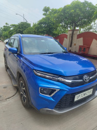 Speedy Blue Toyota Urban Cruiser Hyryder Speedy blue automatic hybrid