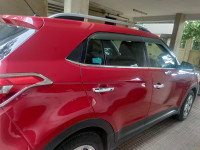 Red Hyundai Creta 1.6 ex+