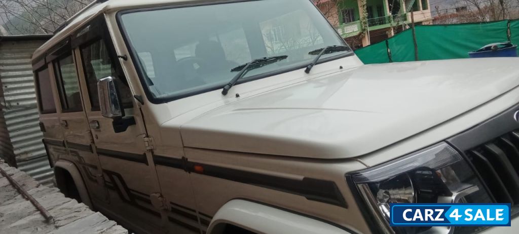 Mahindra Bolero B6 O