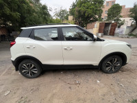 Mahindra XUV300 W8(O) 1.2 Petrol