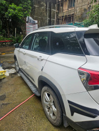 White MG Hector SHINE