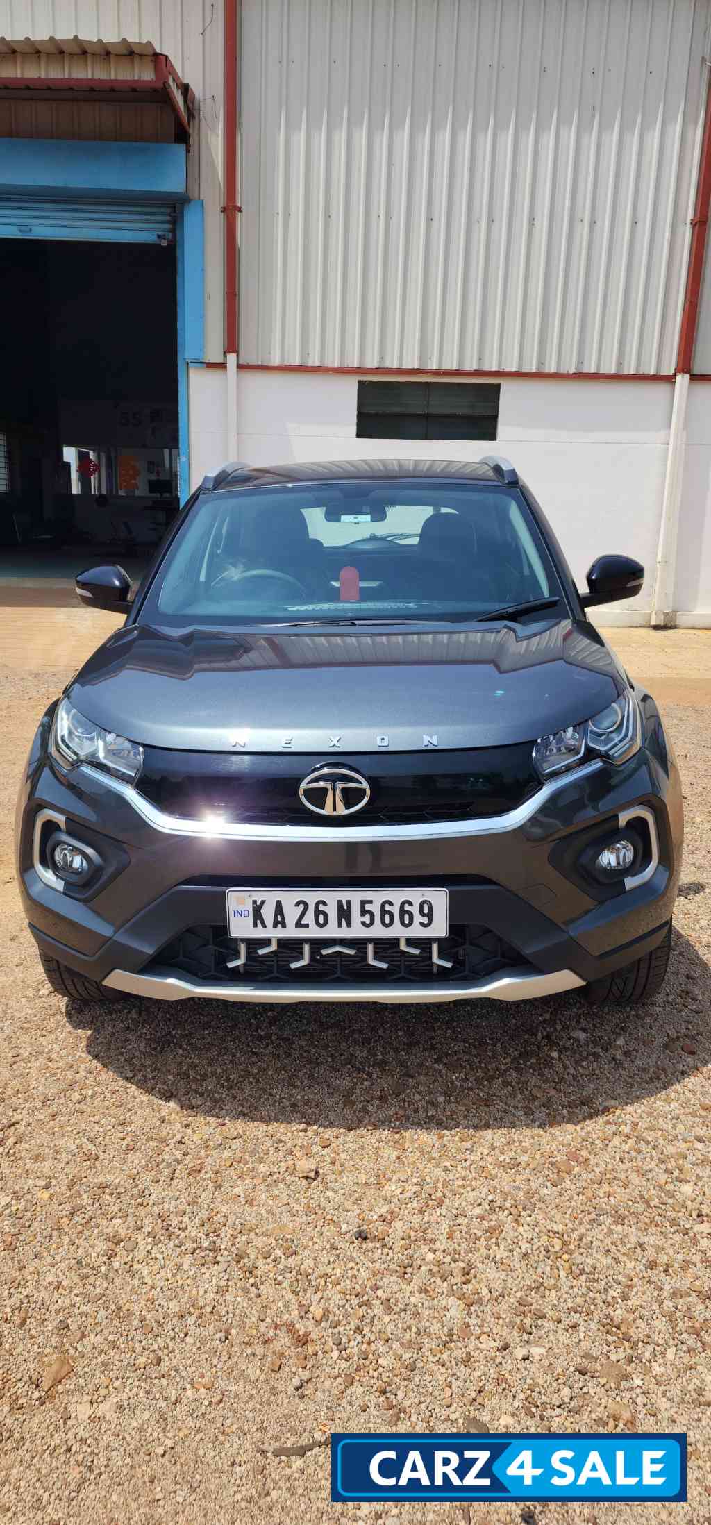 Daytona Grey Tata Nexon Xzplus petrol