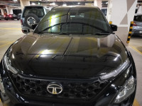 Tata Safari XZA+ DARK EDITION
